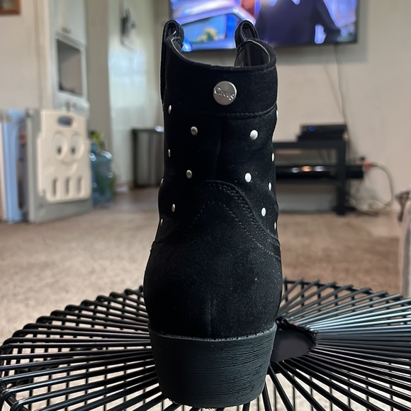 Circus by Sam Edelman for torrid black western booties. 9.5 WW - Picture 6 of 12